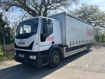 Lot 31 - 2016 (66 Plate) Iveco Eurocargo 180E25P S-A Rigid Curtainside Euro 6