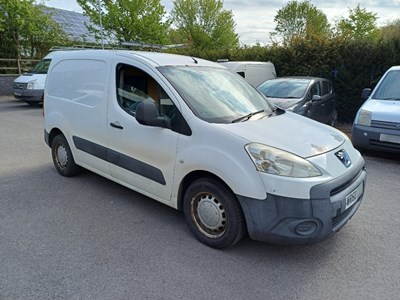 Lot 18 - 2010 (60 Plate) Peugeot Partner 625 S HDi 75 Euro 4