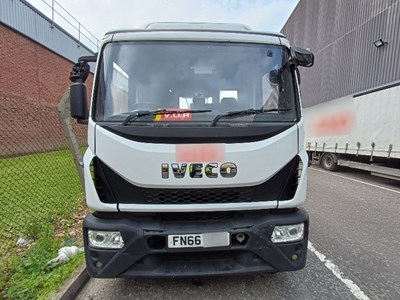 Lot 48 - 2016 (66 Plate) Iveco Eurocargo 120E25P S-A 4x2 Urban Tractor Unit Euro 6b