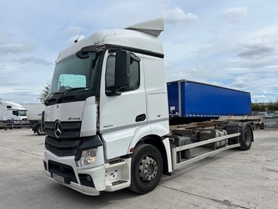 Lot 31 - 2018 (67 plate) Mercedes Benz Actros 1824 Demount Euro 6