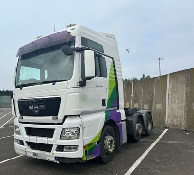 Lot 41 - MAN TGX 26.440 6X2/2 BLS Tractor Unit Euro 5 NON RUNNER