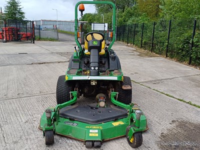 Lot 32 - 2011 John Deere 1545 ride on mower with fastback commercial 62 cutting deck