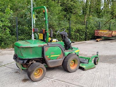 Lot 32 - 2011 John Deere 1545 ride on mower with fastback commercial 62 cutting deck