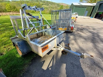 Lot 55 - Pike 750kg Single Axle Traffic Light Trailer