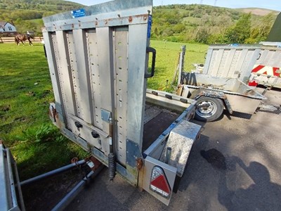 Lot 56 - Pike 750kg Single Axle Traffic Light Trailer