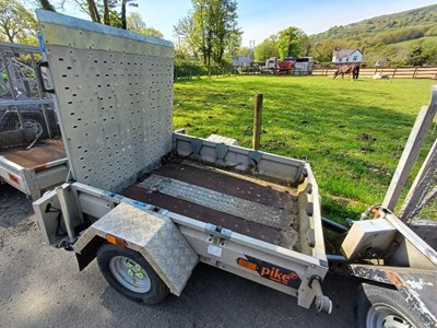 Lot 56 - Pike 750kg Single Axle Traffic Light Trailer