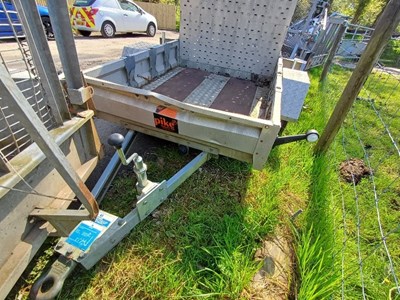 Lot 56 - Pike 750kg Single Axle Traffic Light Trailer