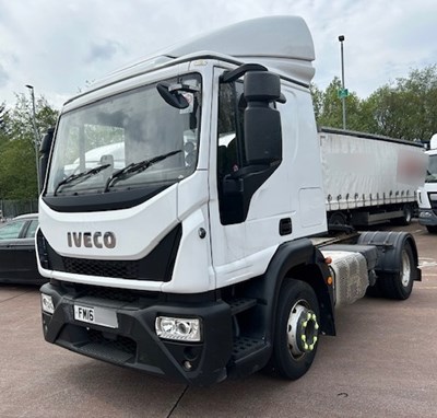 Lot 17 - 2016 Iveco 120E Eurocargo 4x2 Tractor Unit Euro 6