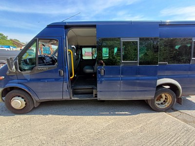 Lot 18 - 2008 (58 Plate) Ford Transit 16 Seater Minibus Euro 4