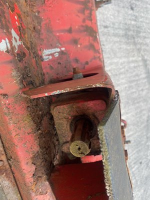 Lot 39 - John Deere Wessex flail mower Attachment