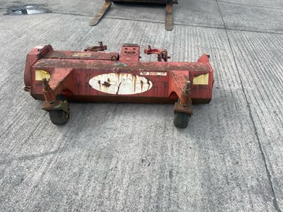 Lot 39 - John Deere Wessex flail mower Attachment