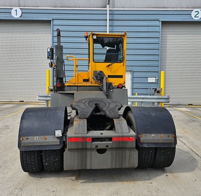 Lot 2 - 2000 Terberg YT220 distribution tractor / yard shunter