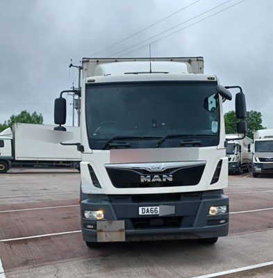 Lot 14 - 2017 (66 Plate) MAN TGM 18.250 4x2 BL 18T Rigid Curtainside Euro 6