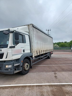 Lot 14 - 2017 (66 Plate) MAN TGM 18.250 4x2 BL 18T Rigid Curtainside Euro 6