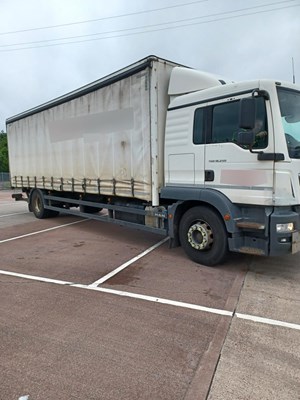 Lot 14 - 2017 (66 Plate) MAN TGM 18.250 4x2 BL 18T Rigid Curtainside Euro 6