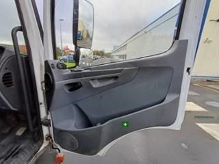 Lot 72 - 2010 Mercedes Atego Curtain-sided Lorry BlueTec 5
