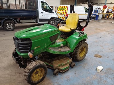 Lot 8 - 2019 John Deere X948 4x4 Ride On Mower