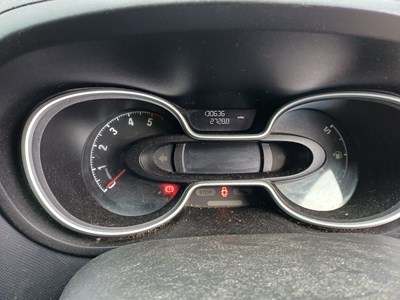 Lot 73 - 2017 (67 Plate) Vauxhall vivaro panel van euro 6