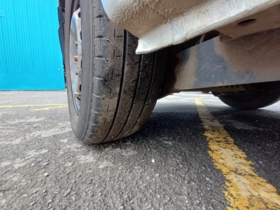 Lot 73 - 2017 (67 Plate) Vauxhall vivaro panel van euro 6