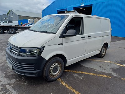 Lot 83 - 2016 (66 Plate) Volkswagen transporter panel van euro 6