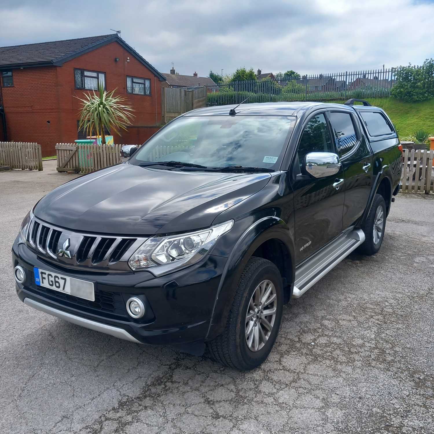 Lot 42 - 2017 (67 Plate) Mitsubishi L200 Warrior DI-D Euro 6b