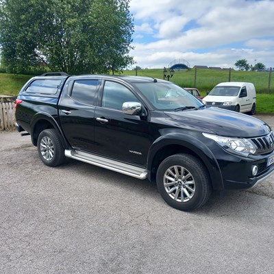 Lot 42 - 2017 (67 Plate) Mitsubishi L200 Warrior DI-D Euro 6b