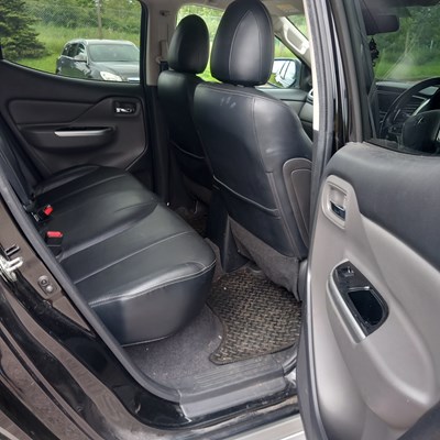 Lot 42 - 2017 (67 Plate) Mitsubishi L200 Warrior DI-D Euro 6b