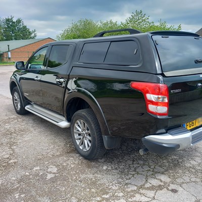 Lot 42 - 2017 (67 Plate) Mitsubishi L200 Warrior DI-D Euro 6b