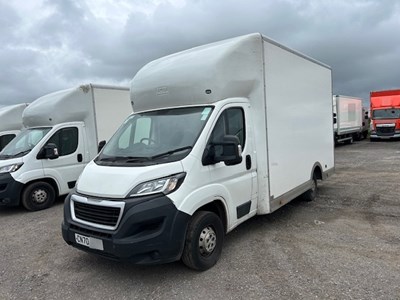 Lot 32 - 2021 (70 plate) Peugeot Boxer 335 L3 BlueHDi Lowride Luton Euro 6