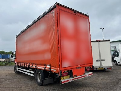 Lot 39 - 2017 (67 plate) DAF LF 230 FA Curtain-sided lorry Euro 6