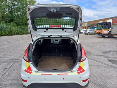 Lot 11 - 2015 Ford Fiesta Base TDCI Van Euro 5b