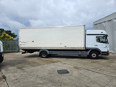 Lot 5 - 2010 (60 Plate) Mercedes 1224 12t rigid box Euro 5