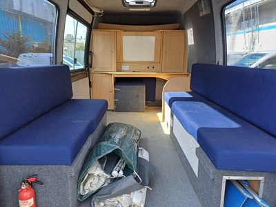 Lot 15 - 2007 Peugeot Boxer 350 LX LWB HDi Van Euro 4