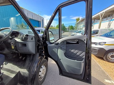 Lot 15 - 2007 Peugeot Boxer 350 LX LWB HDi Van Euro 4