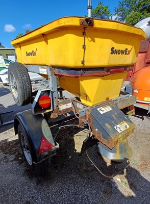 Lot 31 - SnowEx Towable Gritter