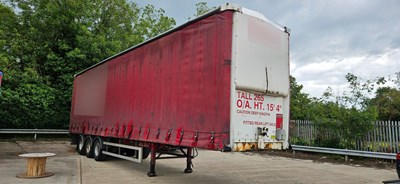 Lot 62 - 2008 Lawrence David Pillarless Tautliner Trailer