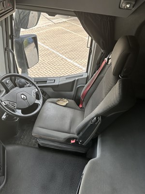 Lot 2 - 2017 (66 Plate) Renault T Trucks Tractor Unit Euro 6