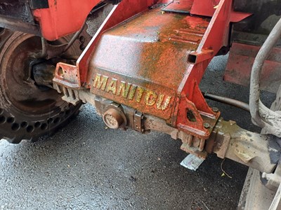 Lot 24 - 2011 Manitou MT732 Telehandler