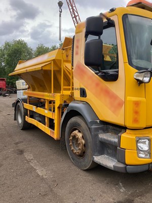 Lot 22 - 2008 (58 Plate) Volvo FL 240 Gritter Euro 5