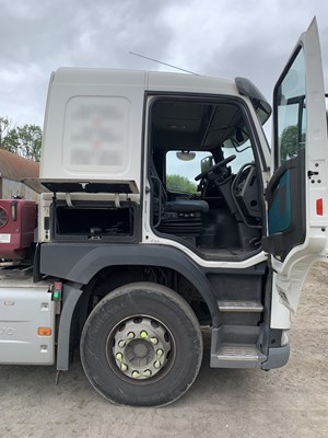Lot 9 - 2015 (65 plate) Volvo FM 460 6X2 MID LIFT Euro 6