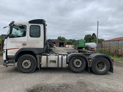 Lot 9 - 2015 (65 plate) Volvo FM 460 6X2 MID LIFT Euro 6