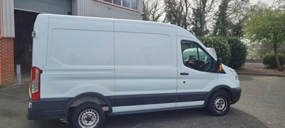 Lot 21 - 2015 Ford Transit 290 Panel Van Euro 5 NON RUNNER