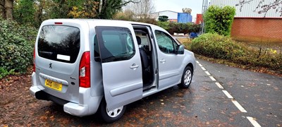 Lot 34 - 2010 Peugeot Partner Tepee S HDI 75 Wheelchair Access Vehicle with Electric Winch Euro 4