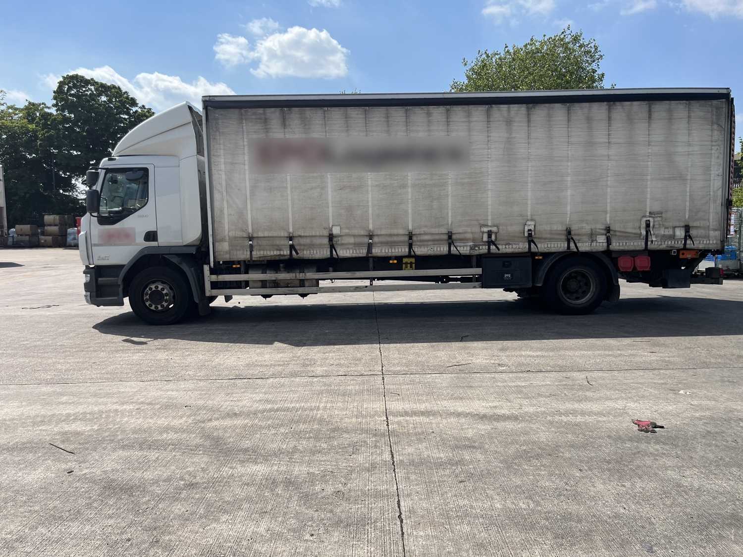 Lot 18 - 2017 (66 plate) DAF LF 250 FA Rigid