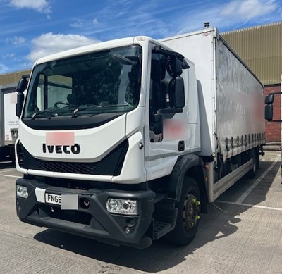 Lot 17 - 2016 (66 Plate) Iveco Eurocargo 180E Curtain-sided Lorry Euro 6