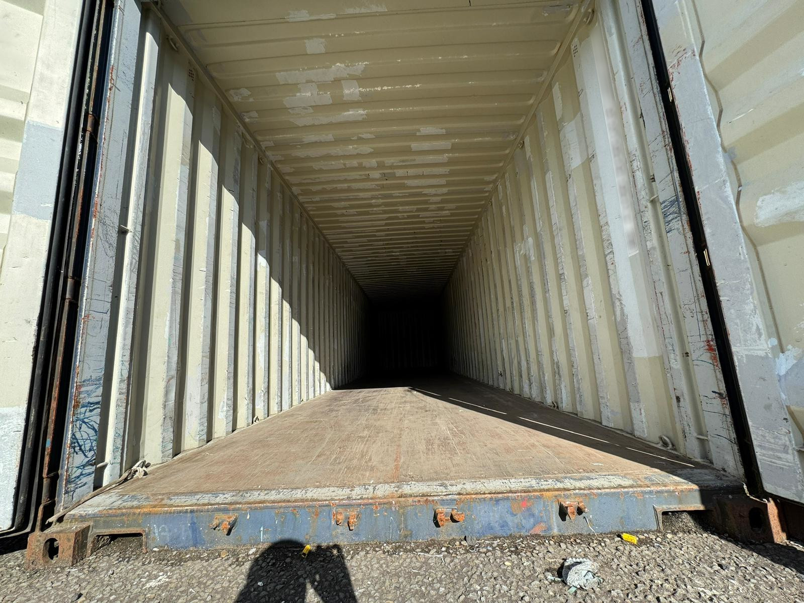 Lot 40 - TAL 40ft Shipping Container