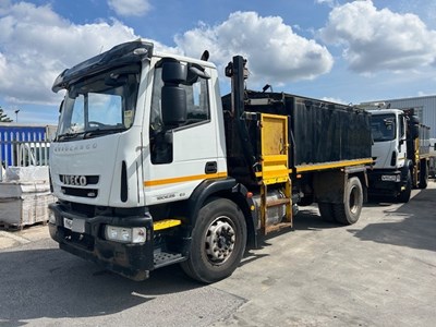 Lot 42 - 2014 (64 Plate) Iveco 180E25 Hotbox Euro 6