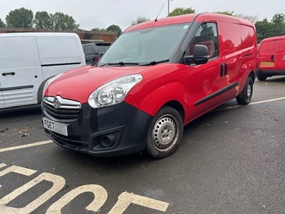 Lot 61 - 2017 (67 plate) Vauxhall Combo 2300 CDTI ecoFLEX S/S Panel Van Euro 6