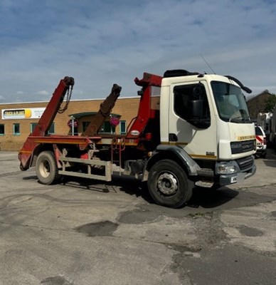 Lot 9 - 2011 (61 plate) Leyland DAF FA LF55.220 18 Skip Loader Euro 5