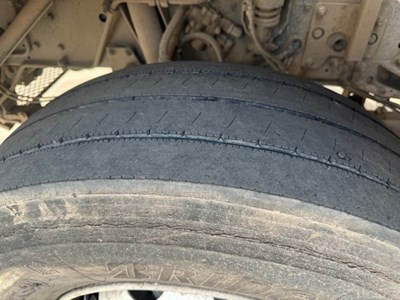 Lot 9 - 2011 (61 plate) Leyland DAF FA LF55.220 18 Skip Loader Euro 5